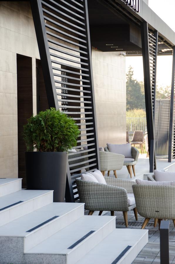 Hotel Ideo Lux Nis Exterior photo